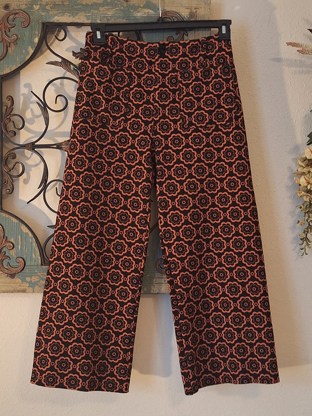 Anthropologie Blk/Brn Patterned Wide-Leg Pants. Size 28 Excellent Condition - Picture 6 of 16